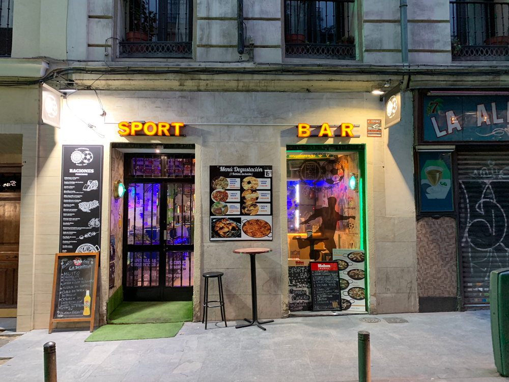 La Cervecería Deportiva sports bar interior, central Madrid