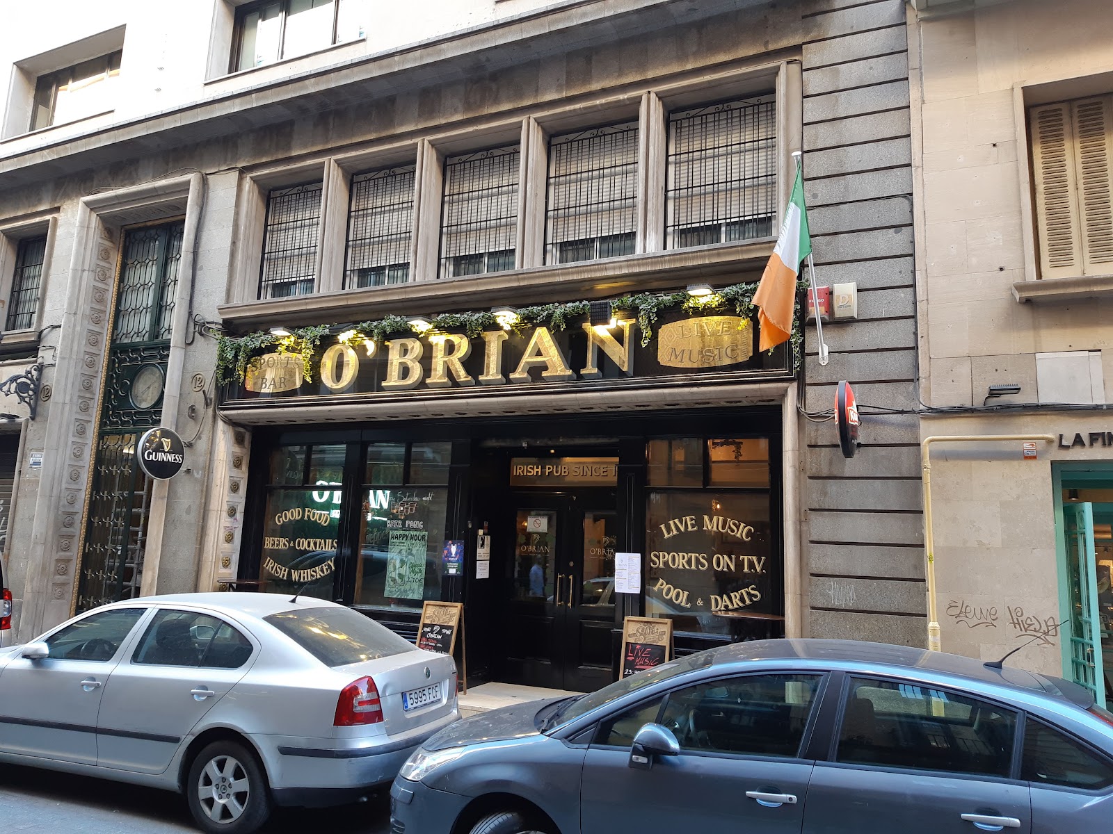 O'Brian Irish pub interior on Calle del Príncipe, Madrid