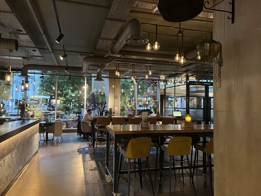 The Anthologist, Manchester