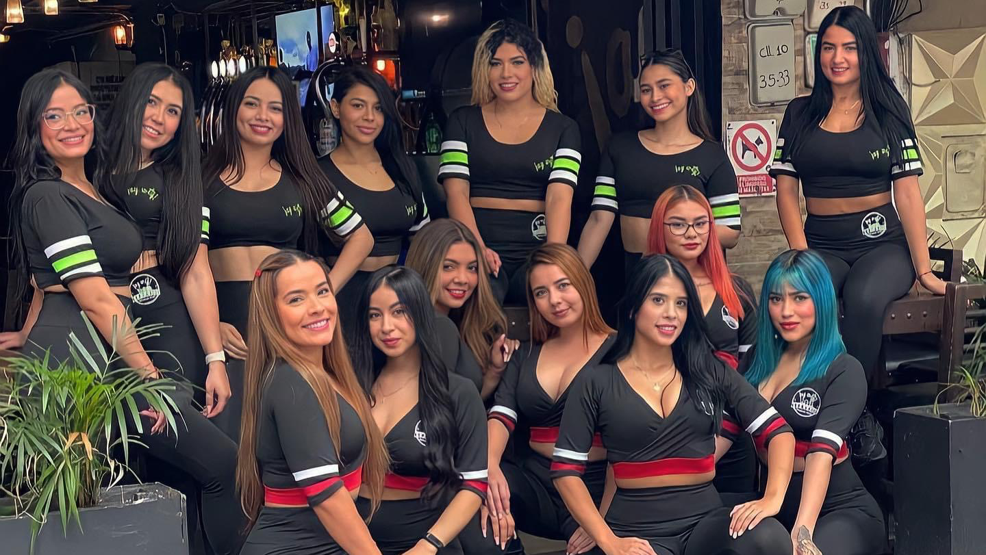 Ay Wey Bar &amp; Grill, Medellin