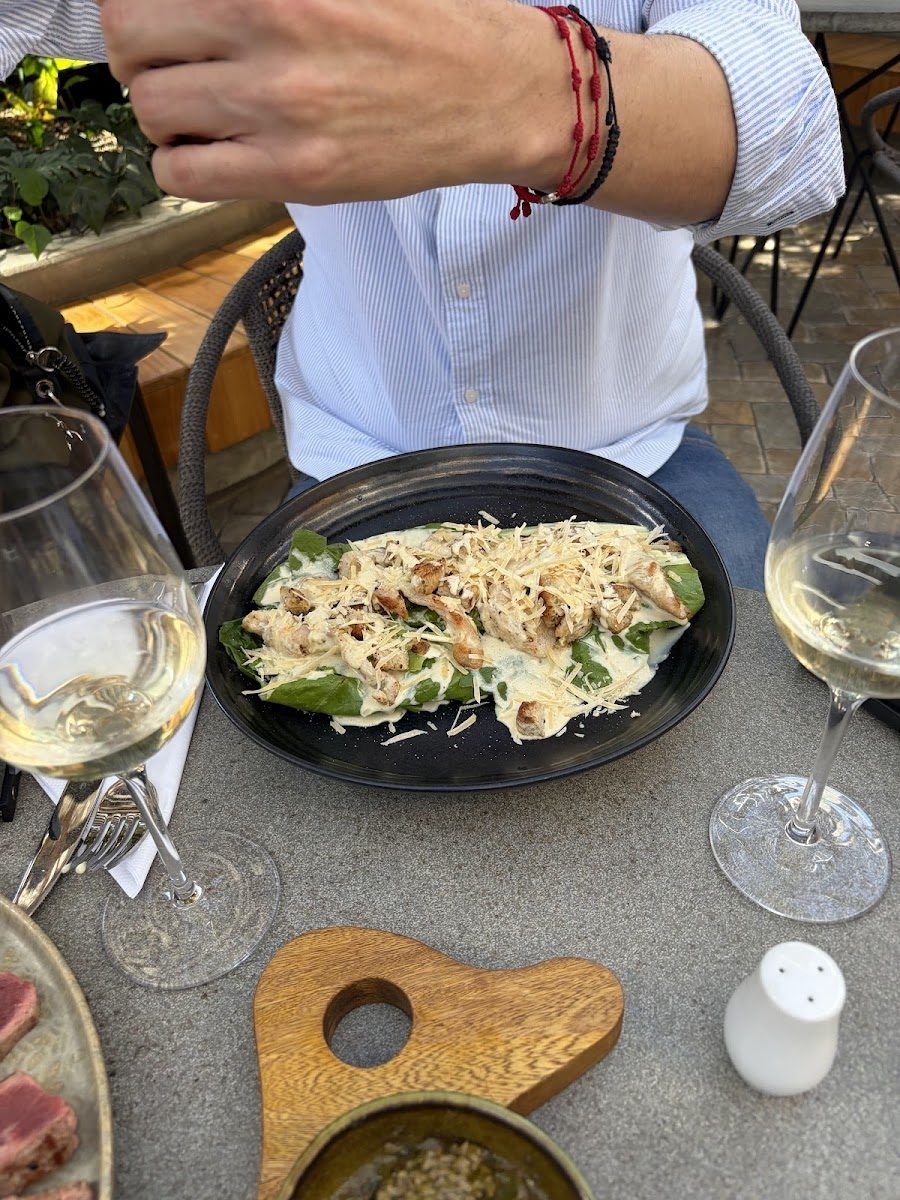 Dos Vinos Wine Bar, Medellin