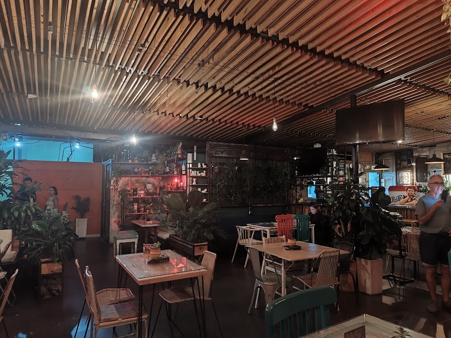 Lienzo Rooftop, Medellin