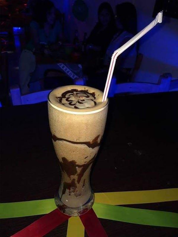 Pergamino Cafe Bar