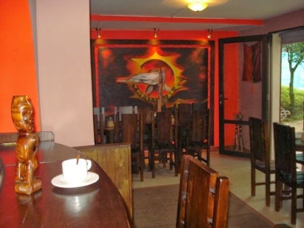 Pergamino Cafe Bar
