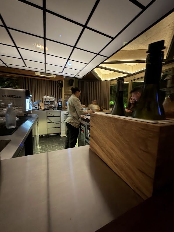 Carmen Restaurant Bar