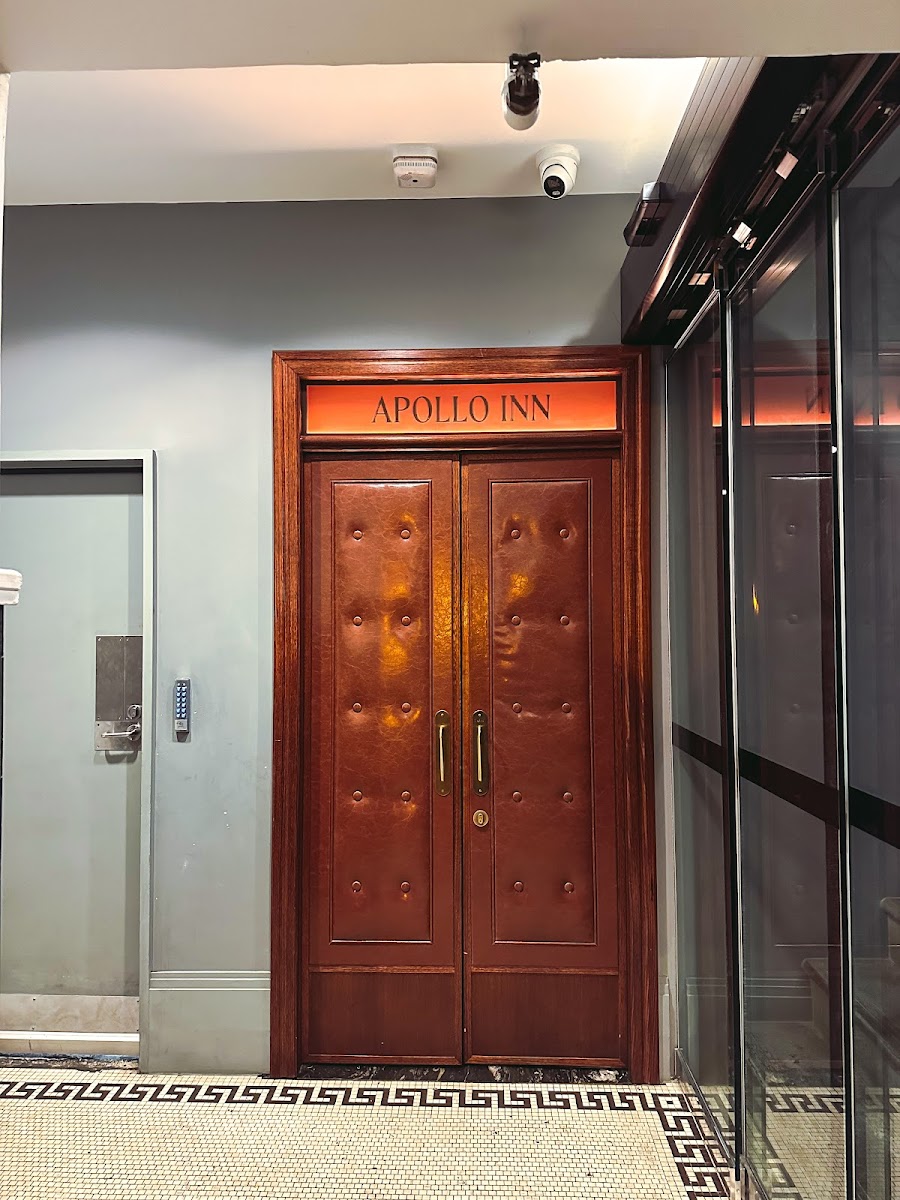 Apollo Inn, Melbourne