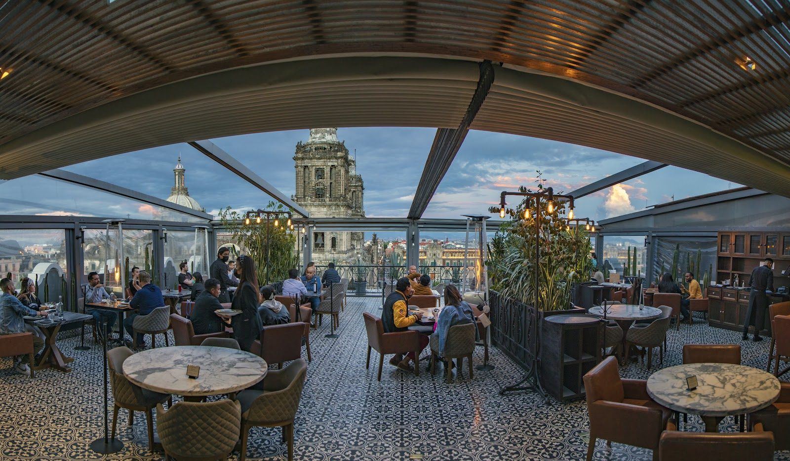 Balcon del Zocalo Mexico City bar interior