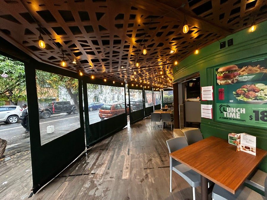 Buffalo Wild Wings Condesa, Mexico City