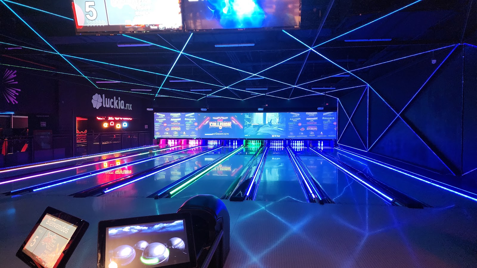 Sport &amp; Chips Games Bar, Mexico City
