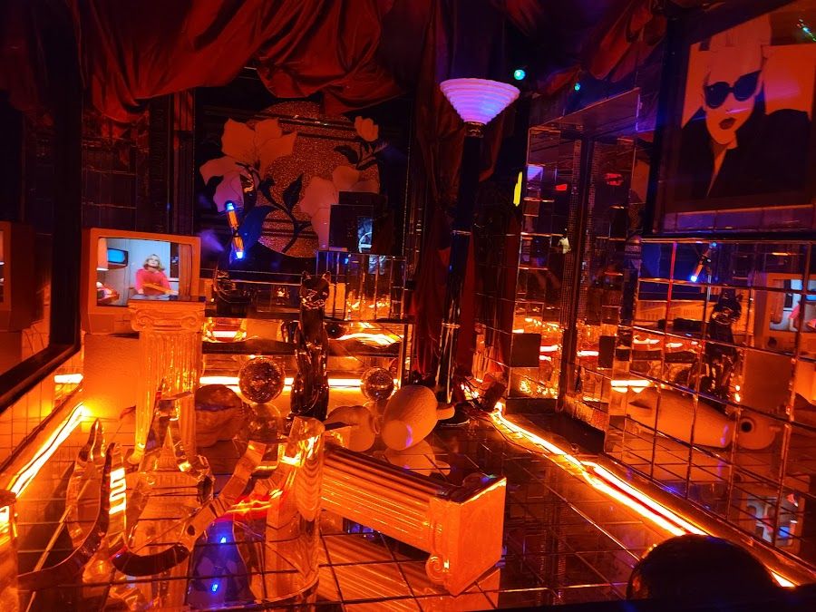 Club Space (Open Bar), Miami