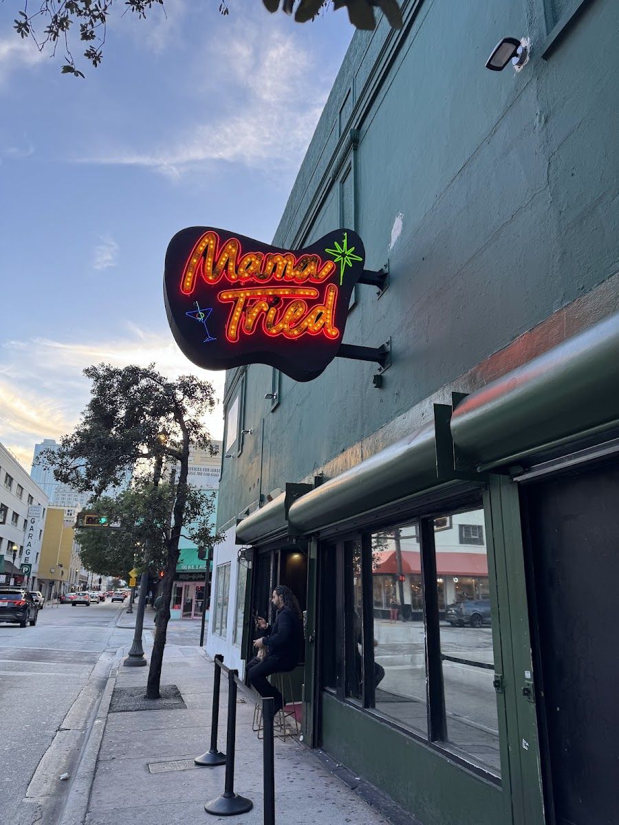 Mama Tried, Miami