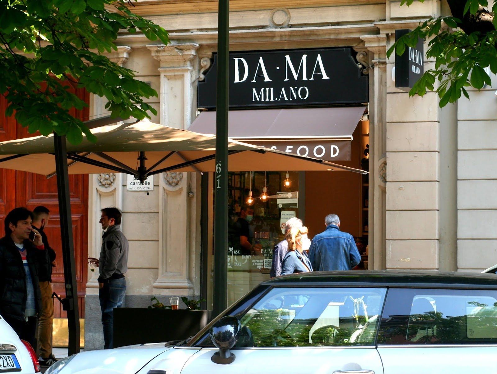 Deus Cafe