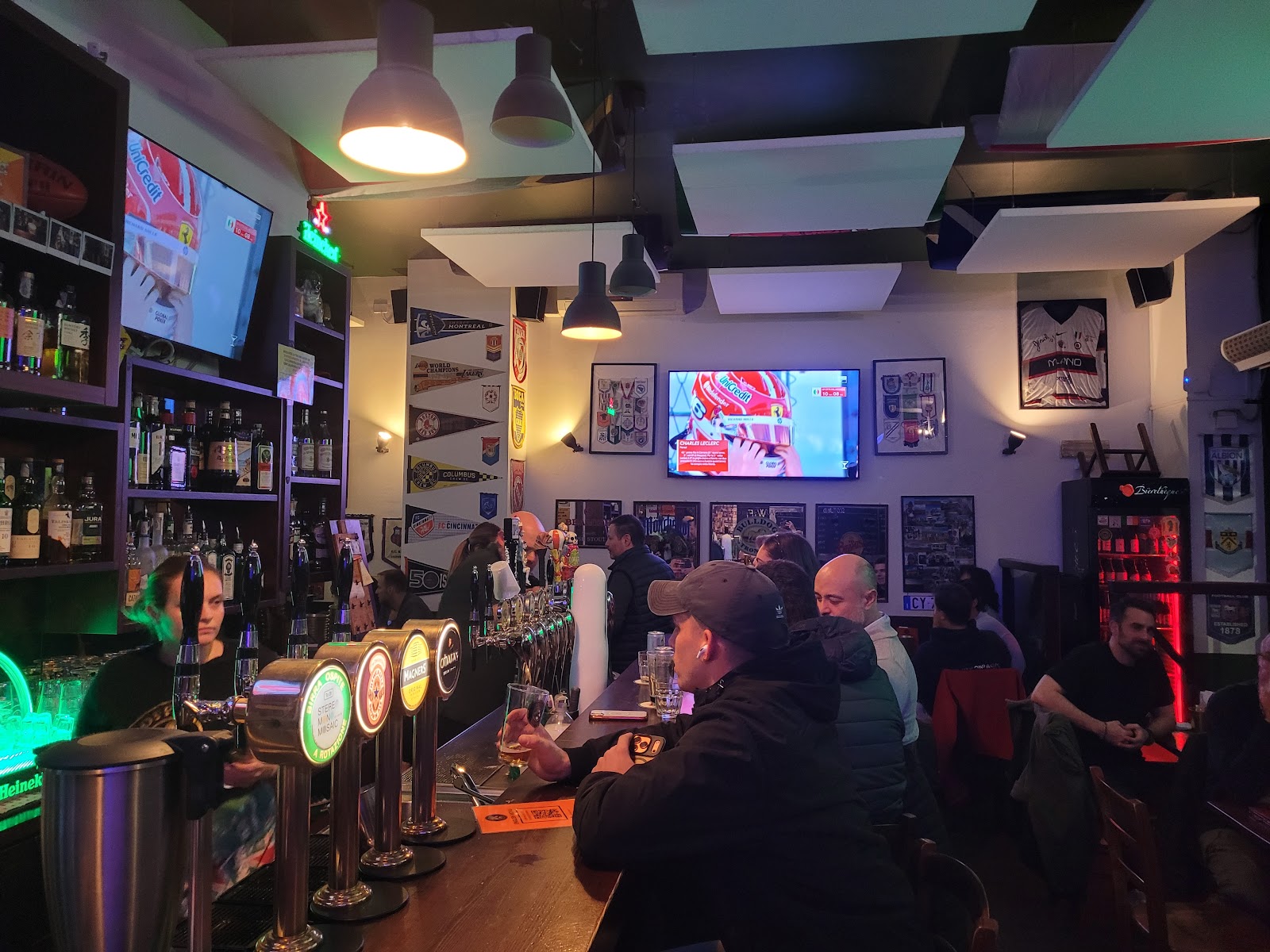 HoF Hall of Fame Sport Bistrot, Milan