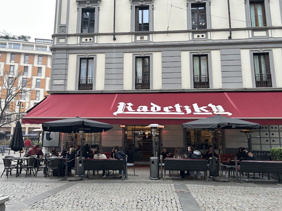 Radetzky Cafe, Milan