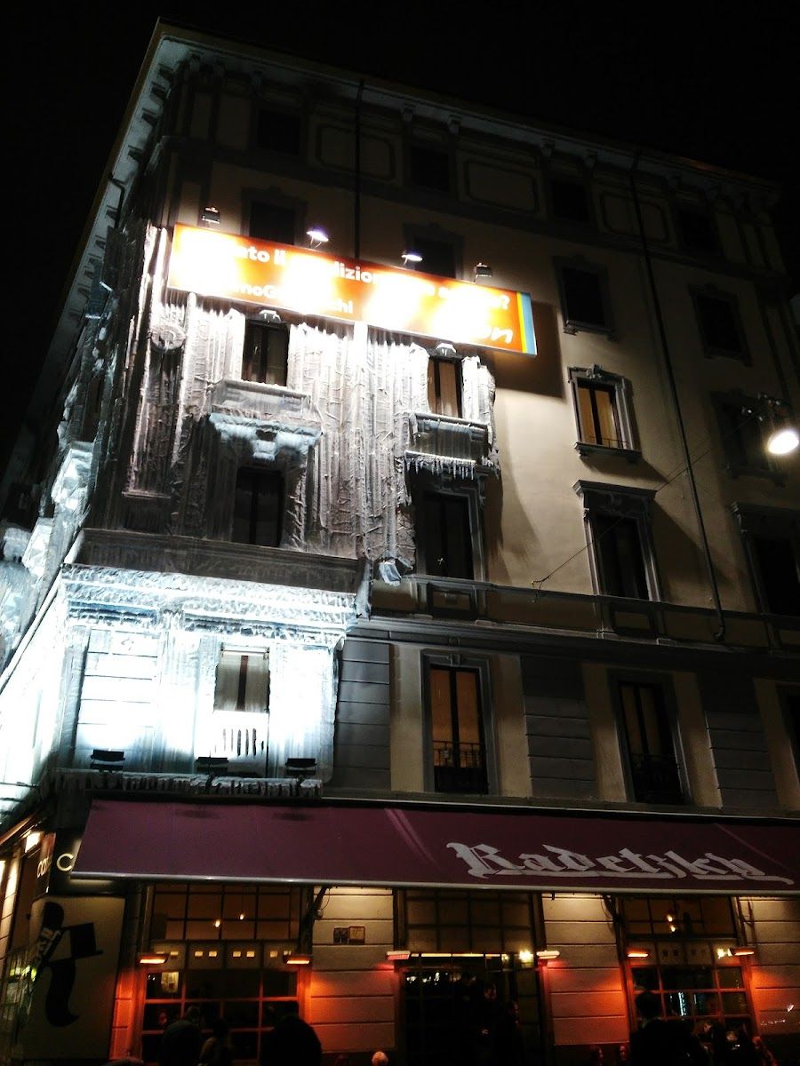 Radetzky Cafe, Milan