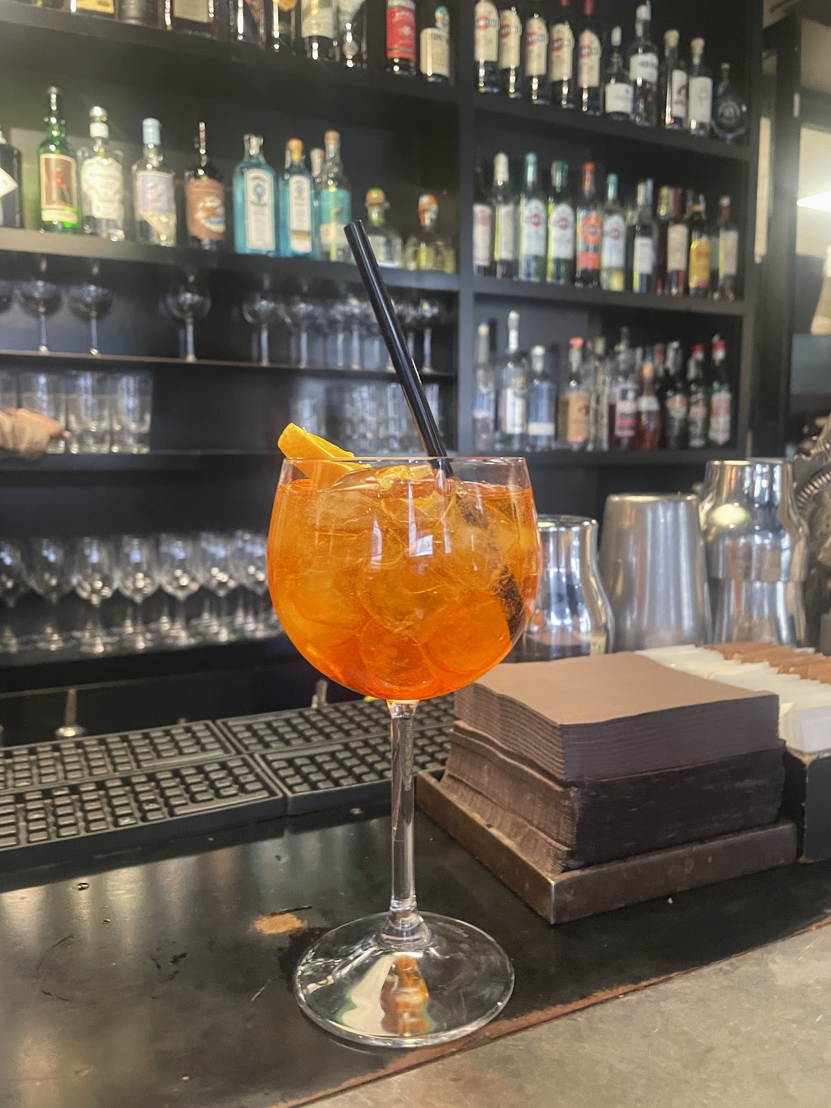 Straf Bar, Milan