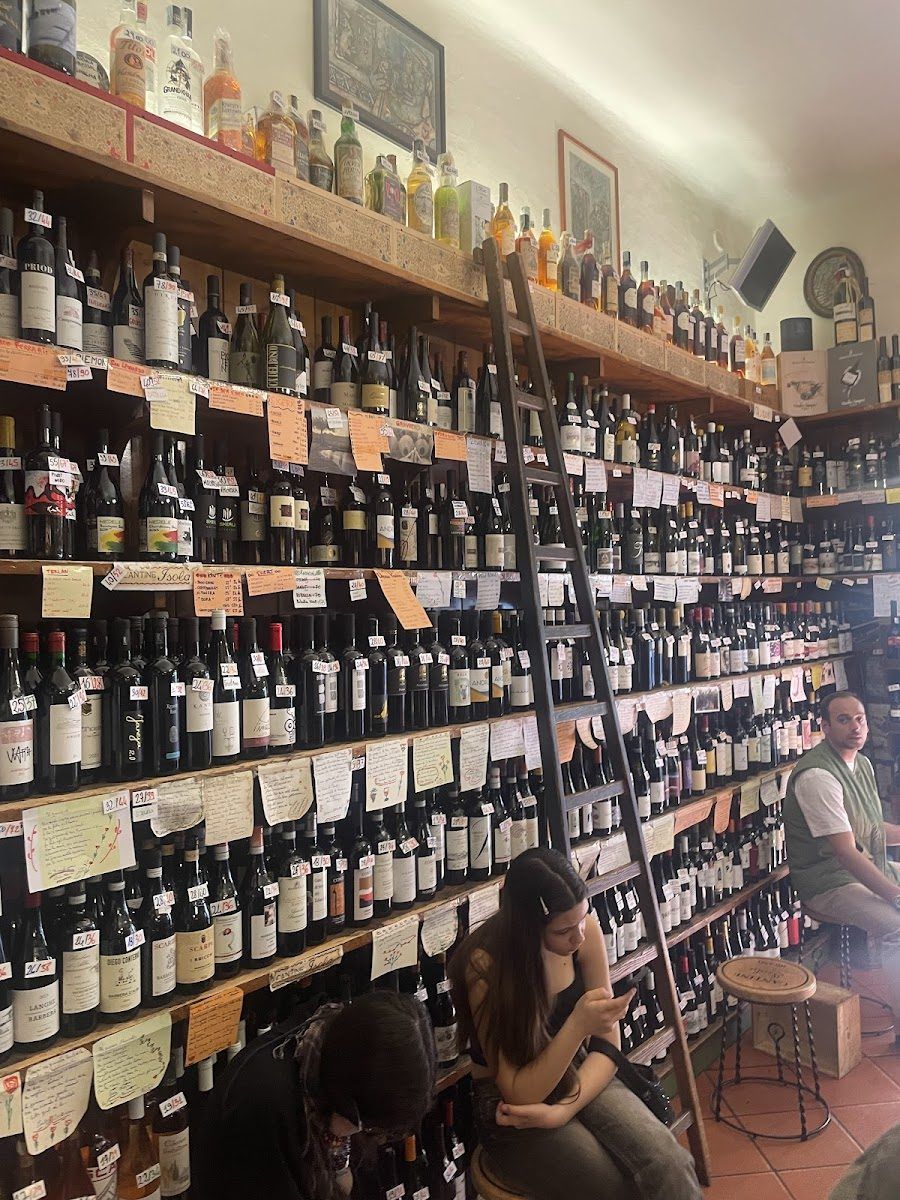 Cantine Isola Brera, Milan