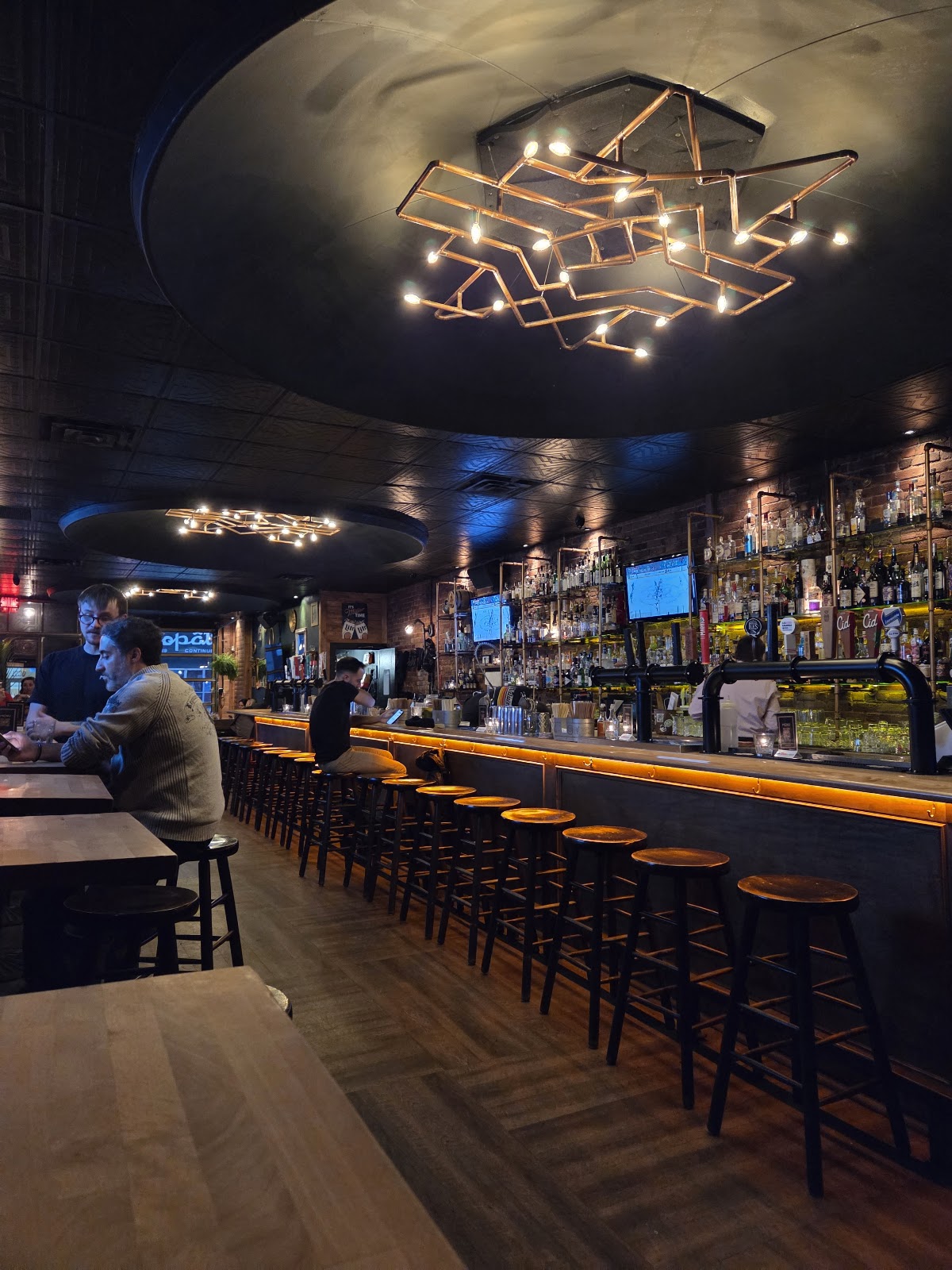 Taverne Midway, Montreal