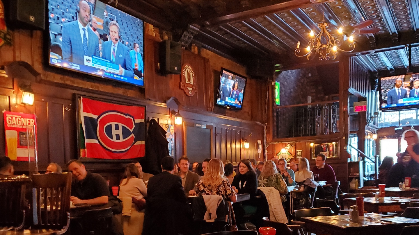 McLean's Pub, Montreal