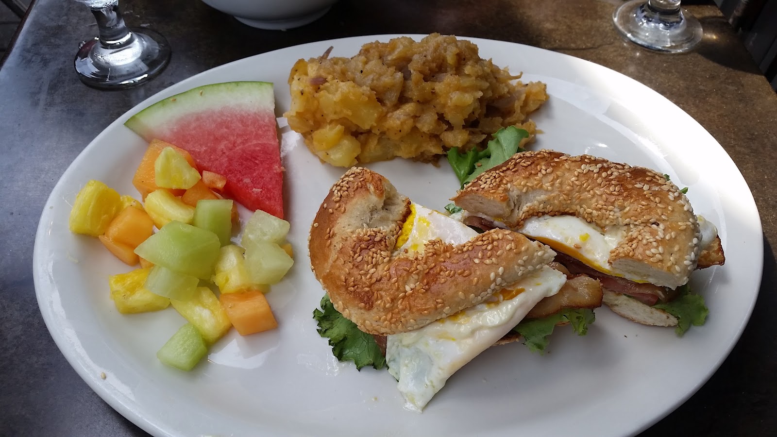 NextDoor Pub &amp; Grill, Montreal