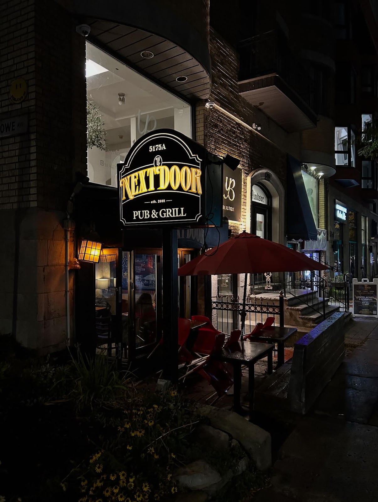 NextDoor Pub &amp; Grill, Montreal