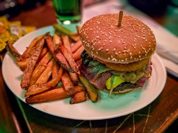 McKibbin's Irish Pub