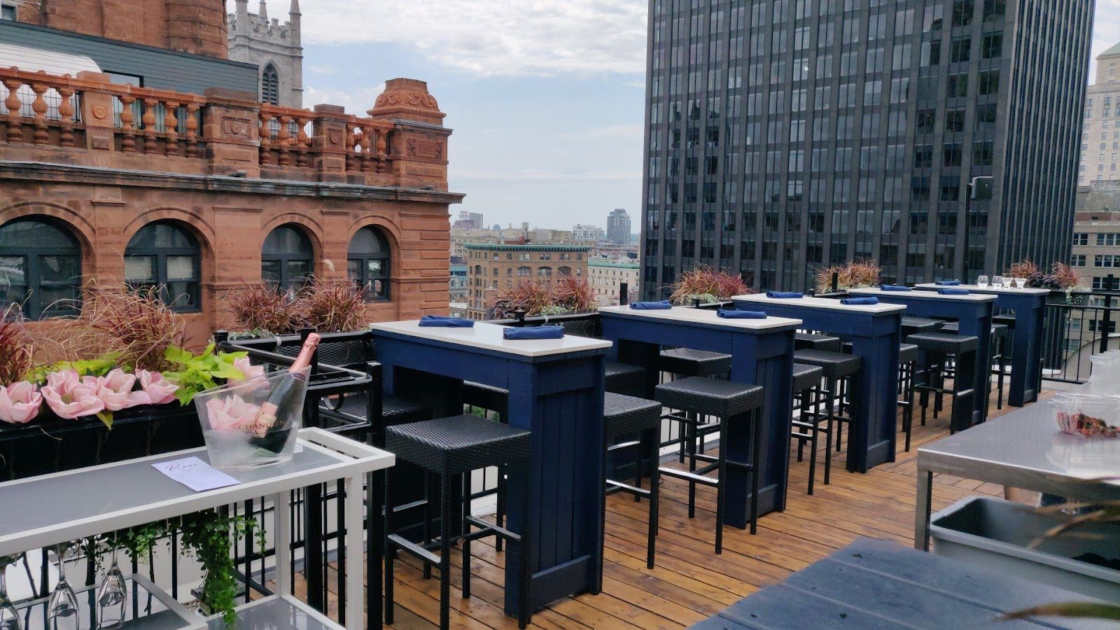 Terrasse Place D'Armes rooftop bar Montreal with city views