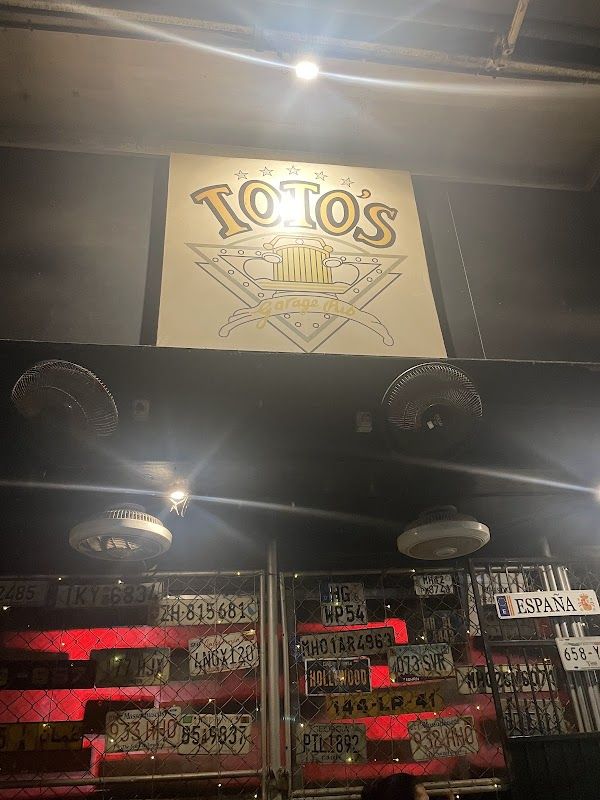 Toto's Garage