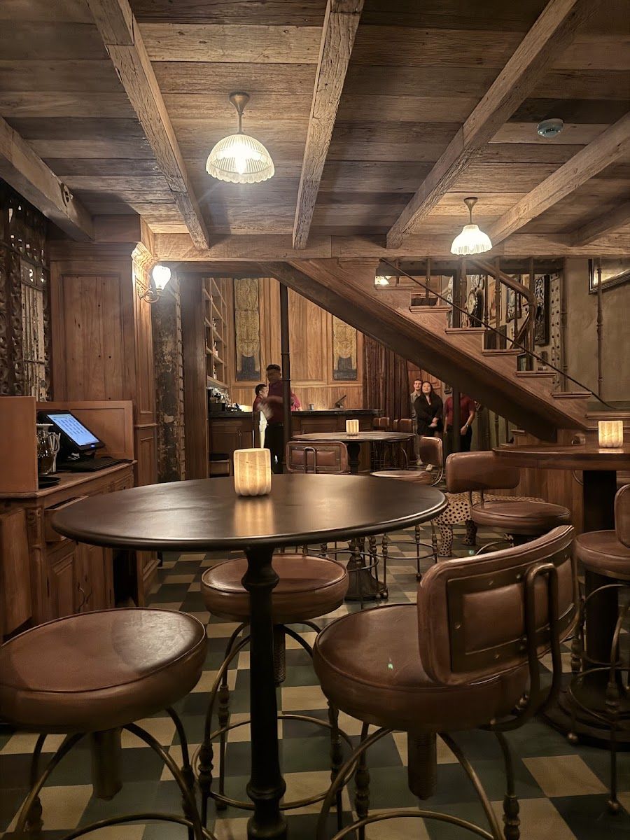 Pali Bhavan, Mumbai