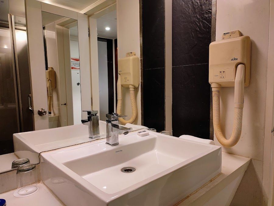 Trilogy at Hotel Sea Princess, Mumbai