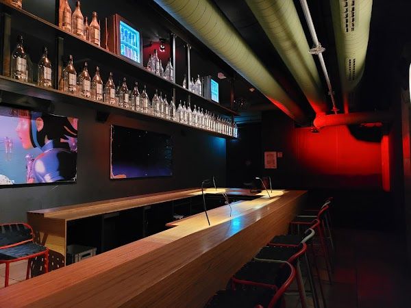 Zephyr Bar