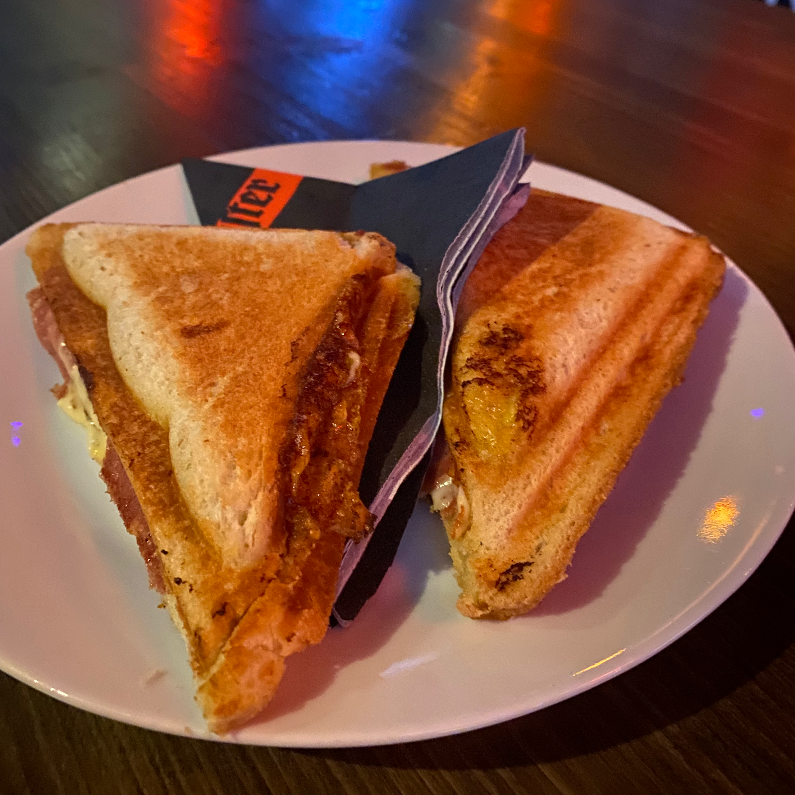 Heuboden Sportsbar, Munich