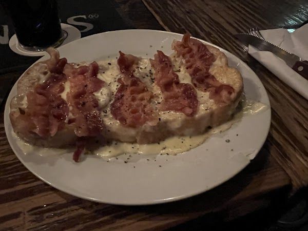 The Shamrock Irish Pub