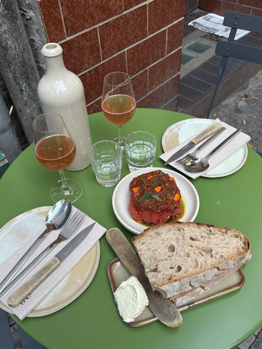Jaja Bar, Munich