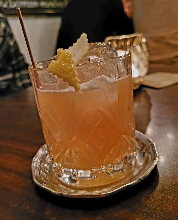 Zephyr Bar