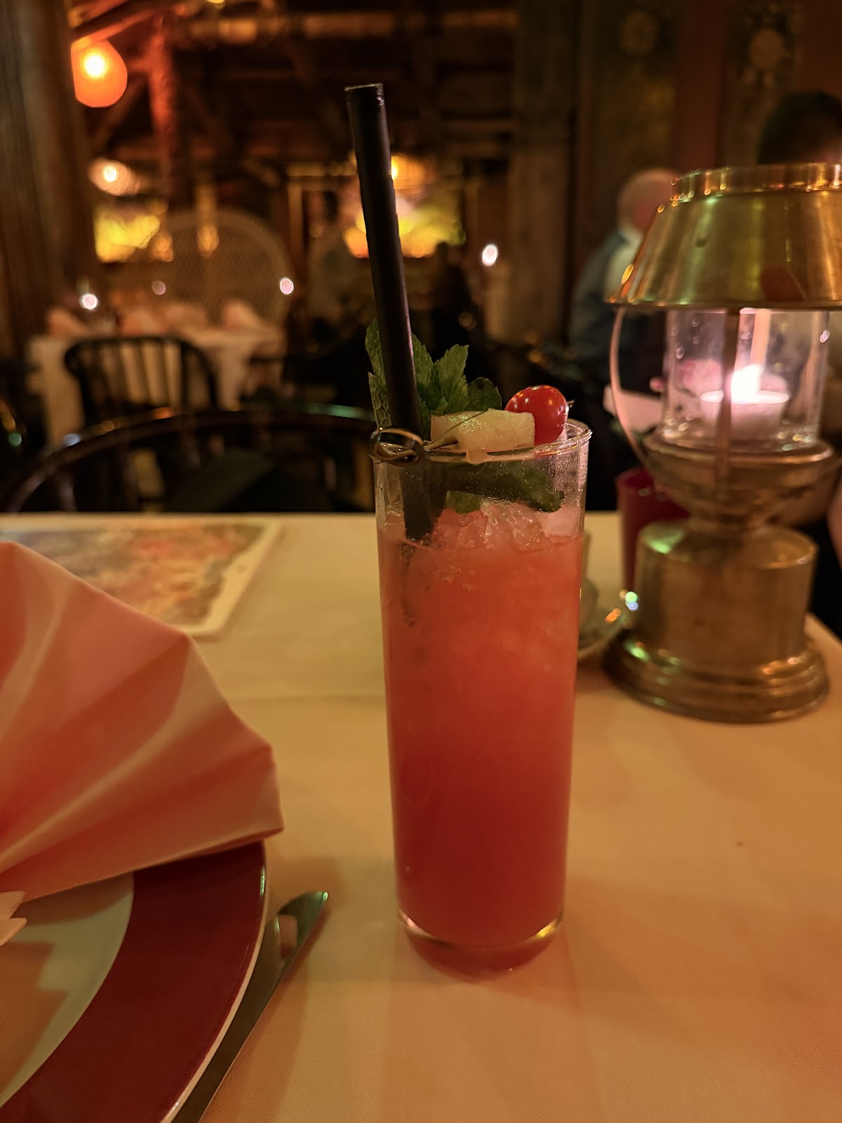 Trader Vic's Munich, Munich