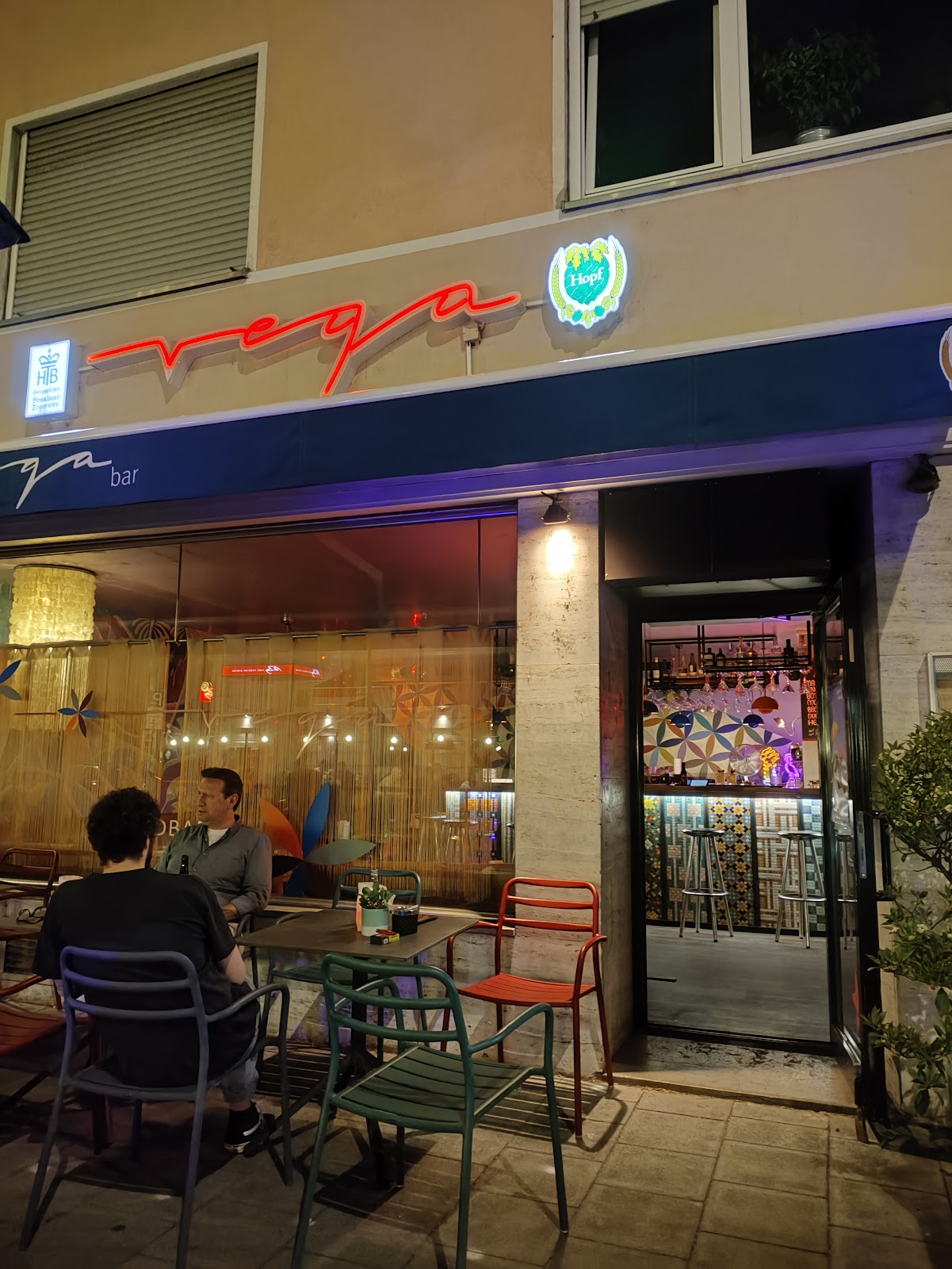 Vega Bar, Munich