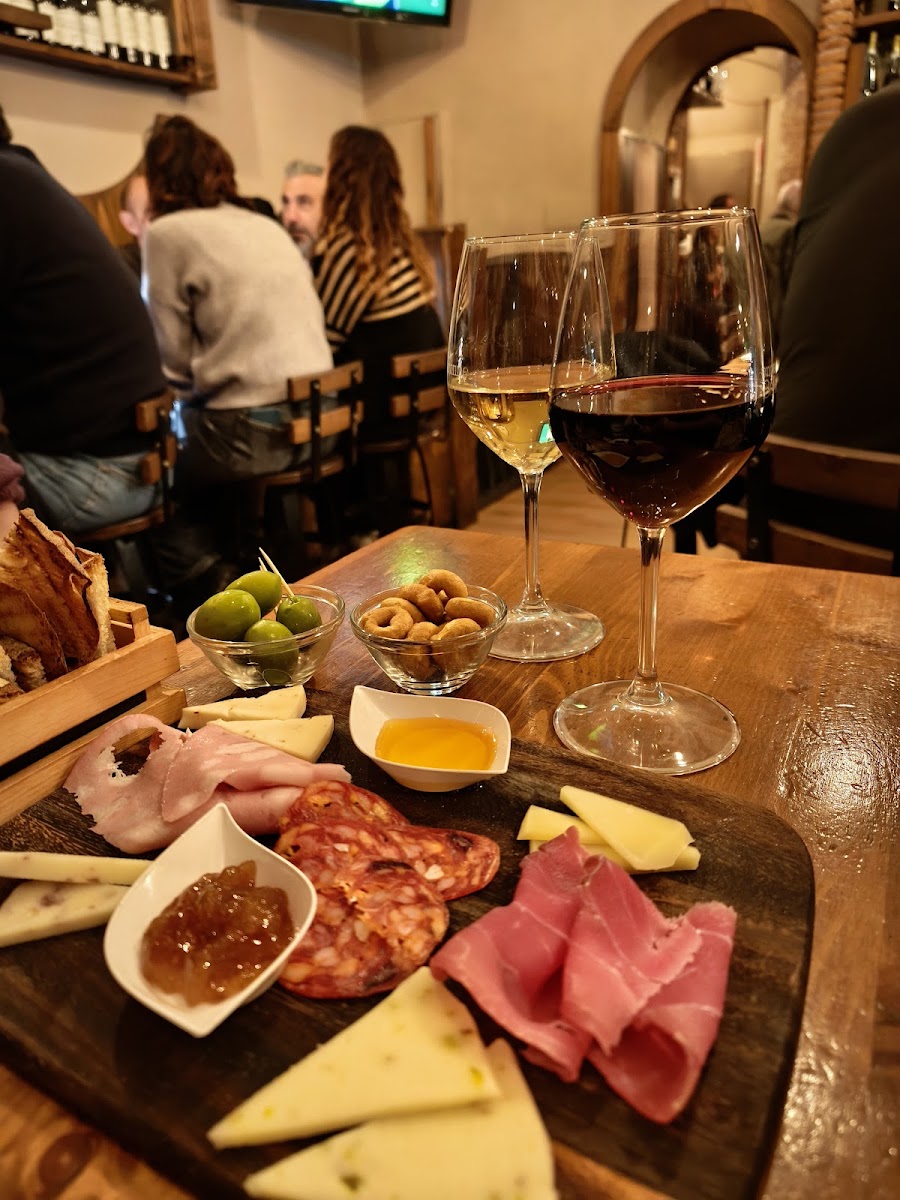 Enoteca Belledonne, Naples