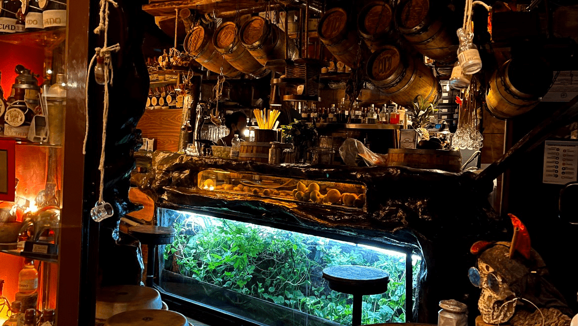 Ex Salumeria, Naples