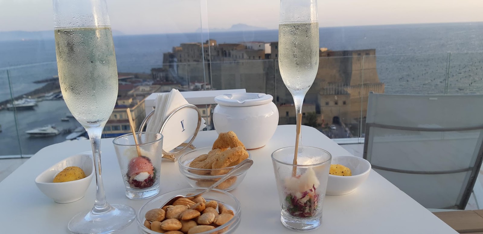 La Terrazza at Grand Hotel Vesuvio, Naples