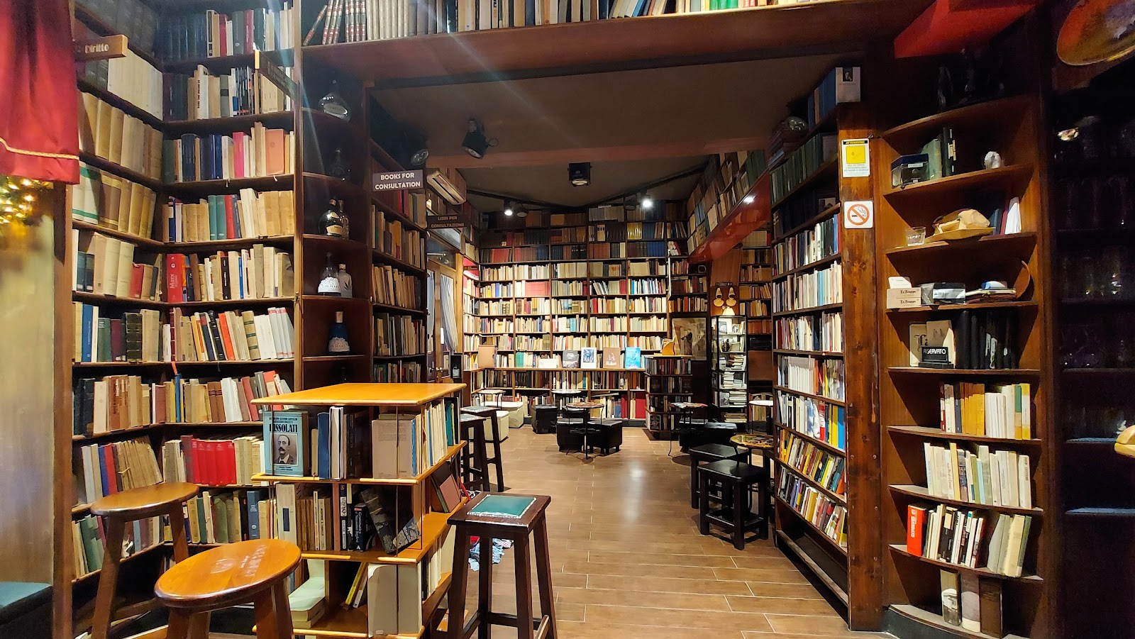 Libreria Berisio, Naples