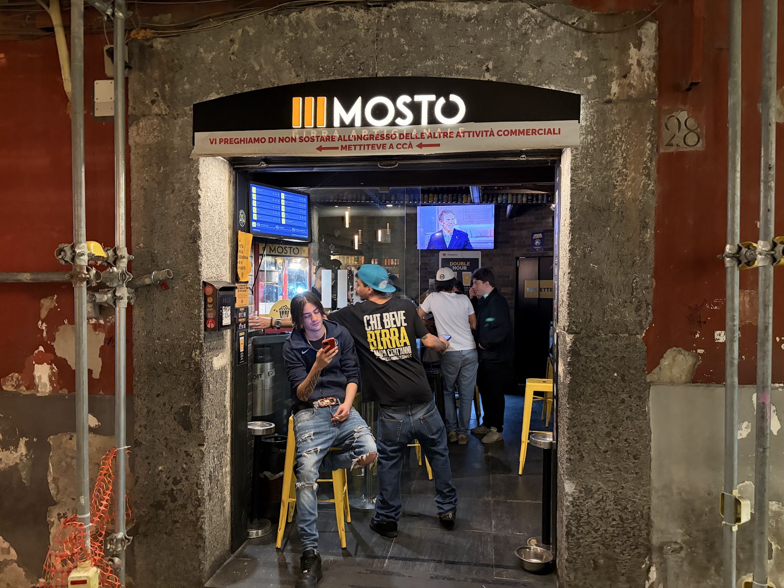 Mosto, Naples