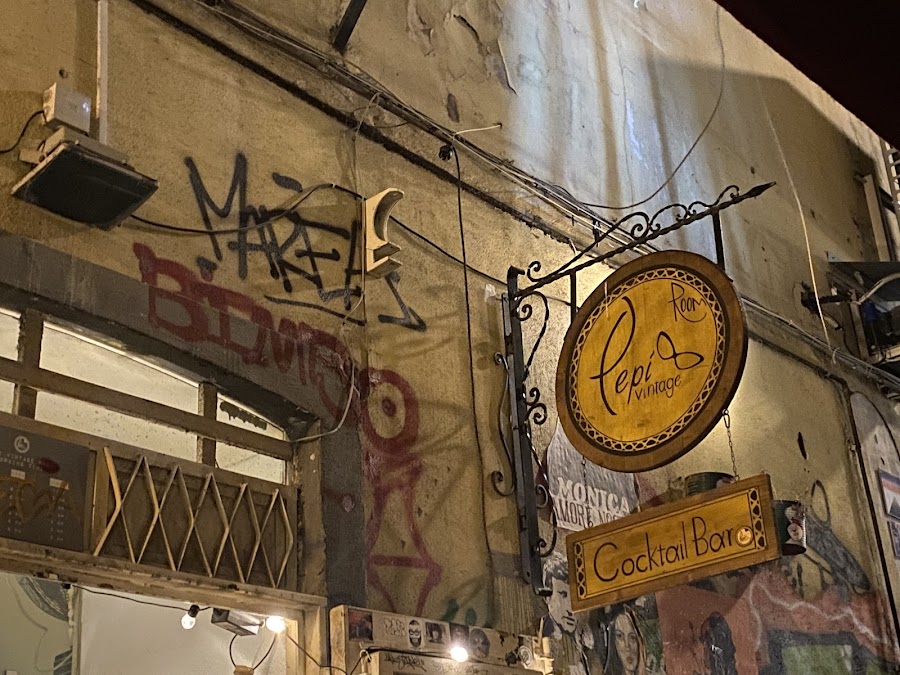 Pepi Vintage Room, Naples