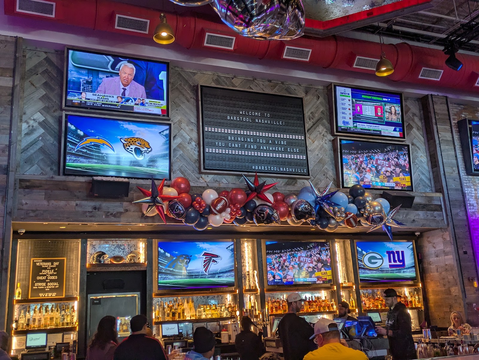 Barstool Nashville, Nashville