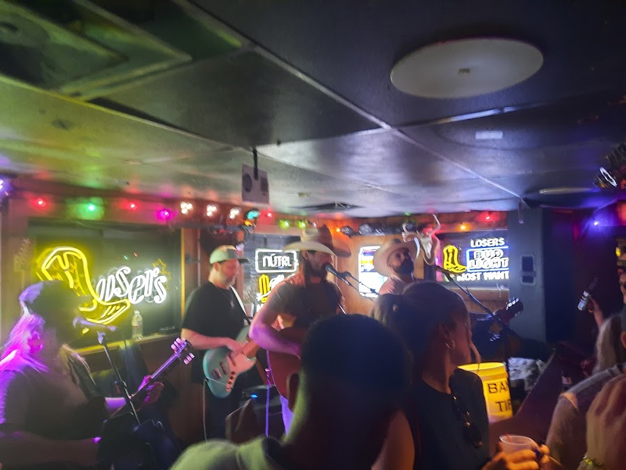 Losers Bar &amp; Grill, Nashville