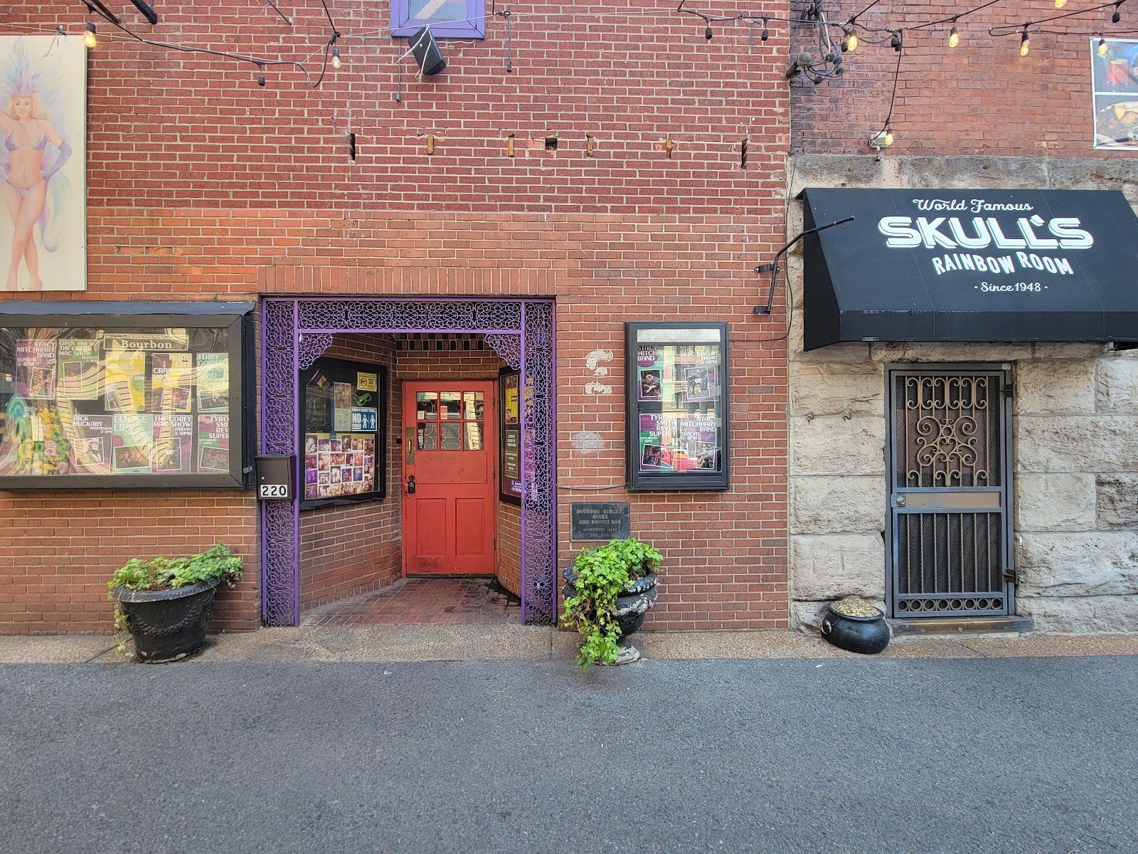Skull's Rainbow Room, Nashville