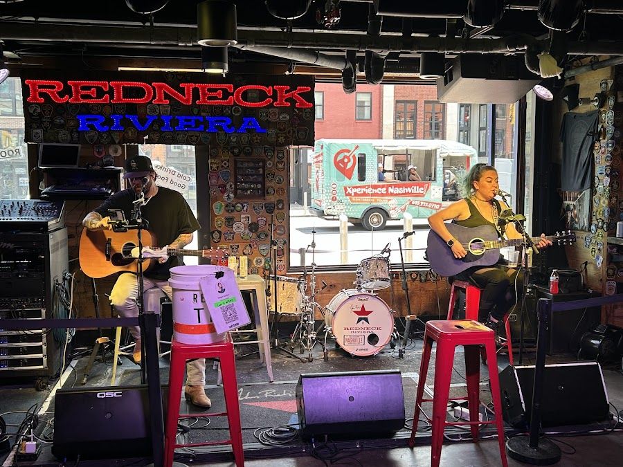 Redneck Riviera, Nashville
