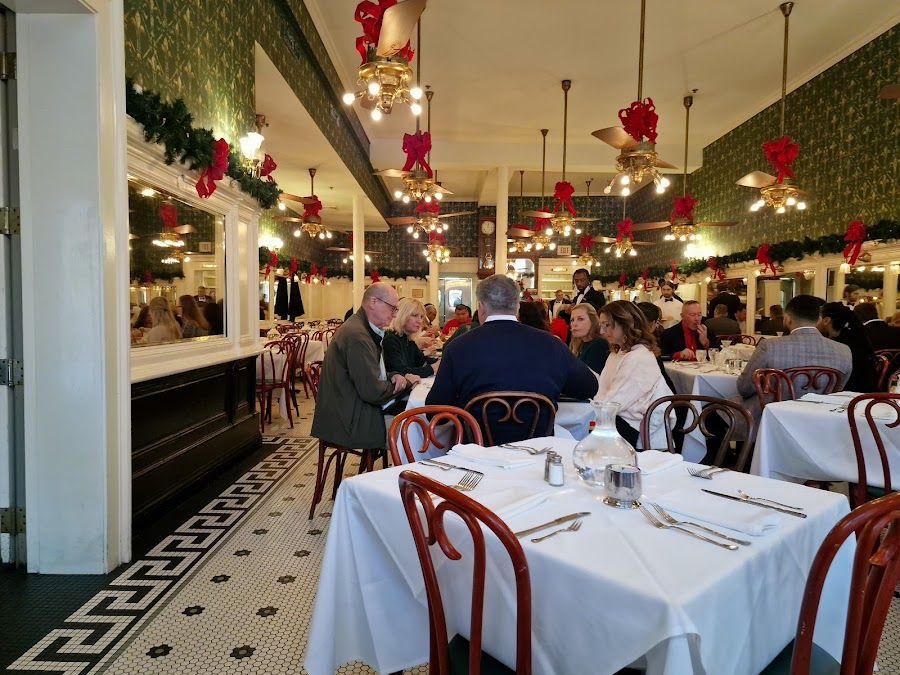 Galatoire's Bar, New Orleans