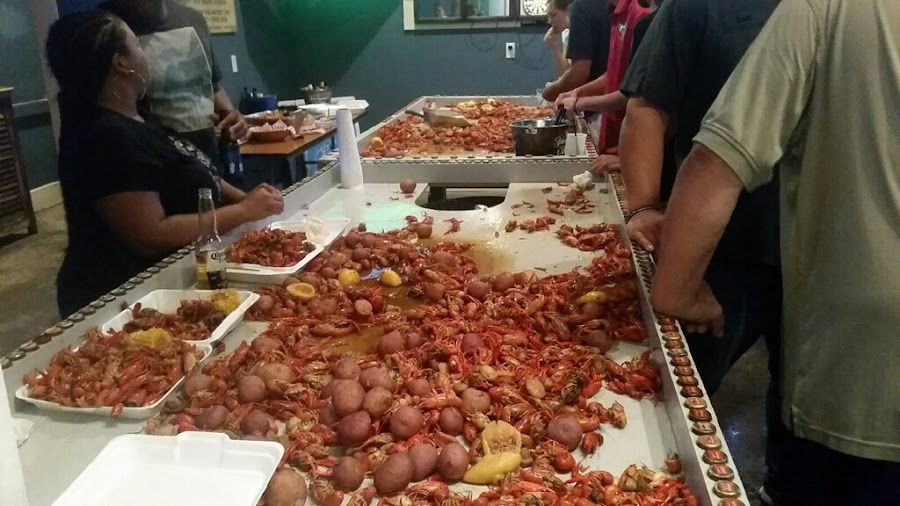 Mid City Yacht Club, New Orleans