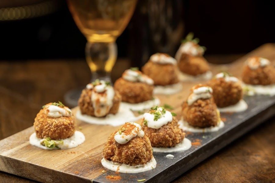230 Sportsbar (Madison Tavern), New York